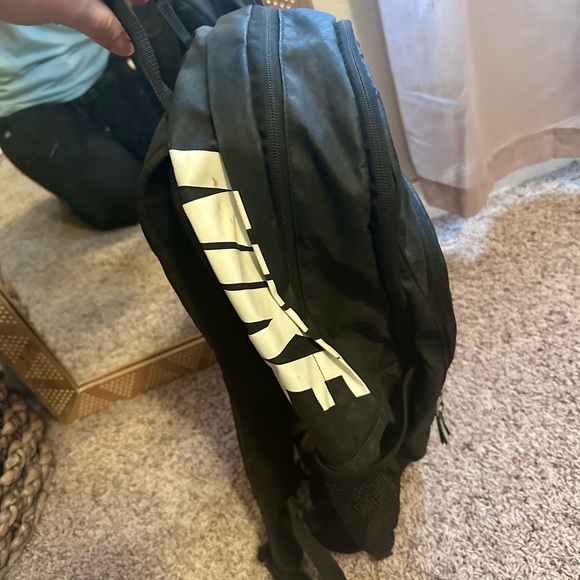 Nike backpack - Picture 3 of 6